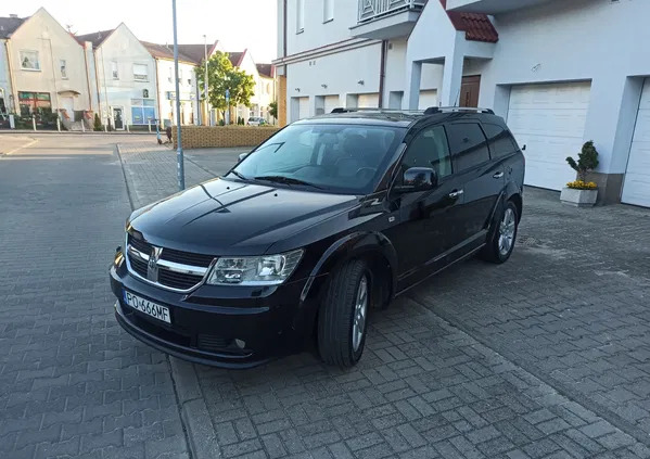 Dodge Journey cena 29990 przebieg: 167100, rok produkcji 2010 z Poznań